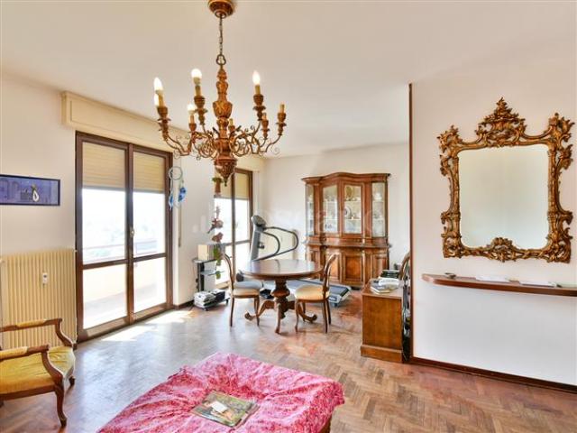Casa in vendita a Como, Lombardia