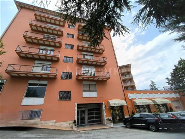 Casa in vendita a Torrione, Tornimparte