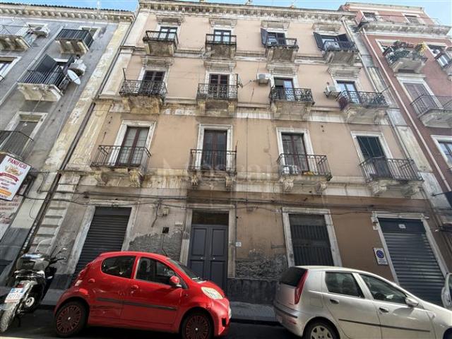 Casa in vendita a Centro storico, Catania