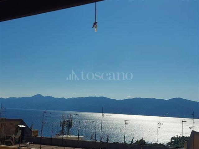 Casa in vendita a Reggio di Calabria, Reggio Calabria