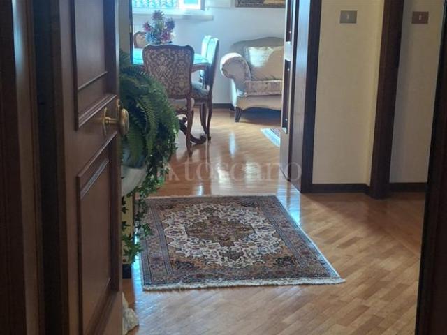 Casa in affitto a Santo Stefano, Bologna