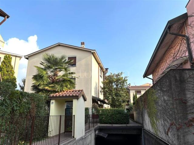 Casa in vendita a San Rocco, Monza