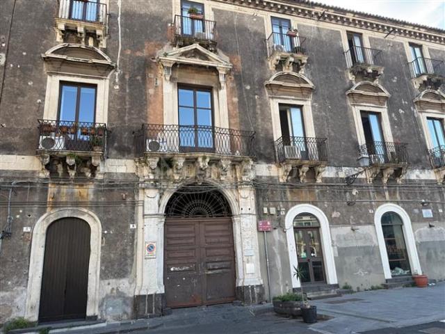 Casa in vendita a Centro storico, Catania
