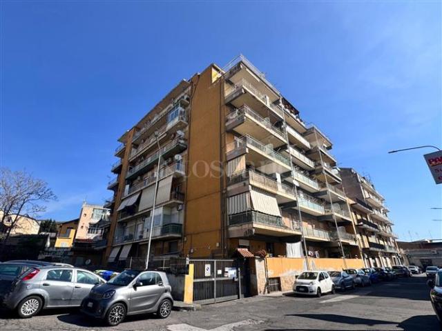 Casa in vendita a Picanello-Ognina-Barriera-Canalicchio, Catania