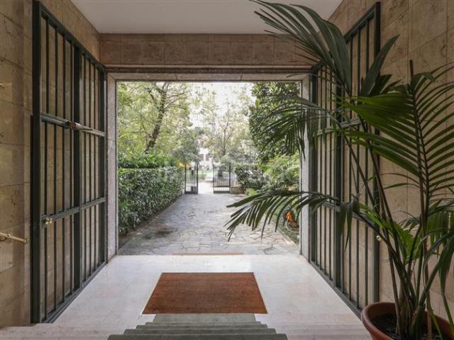 Casa in vendita a Municipio 1, Milano