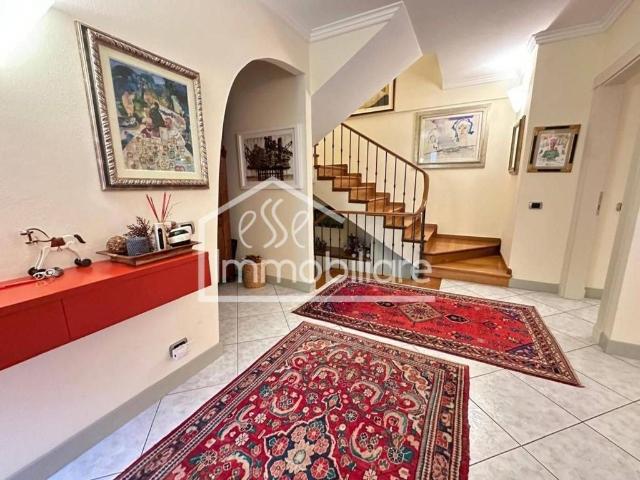 Villa Indipendente in vendita a Unione dei Comuni Circondario dell'Empolese Valdelsa, Empoli