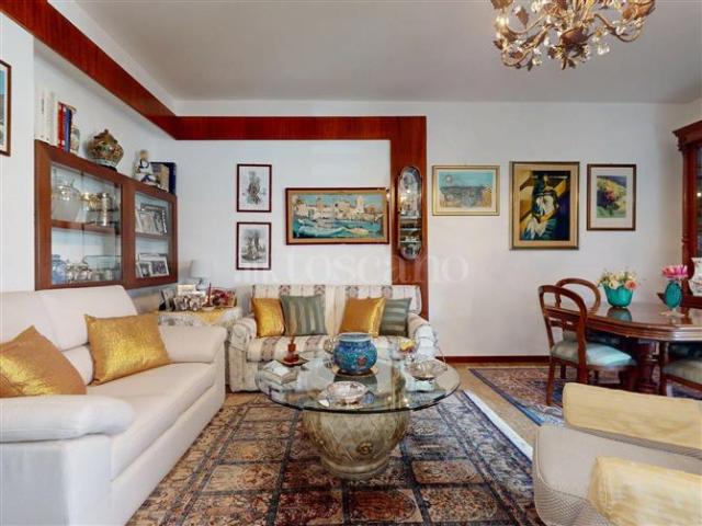 Casa in vendita a Quartiere del Sole, Cagliari