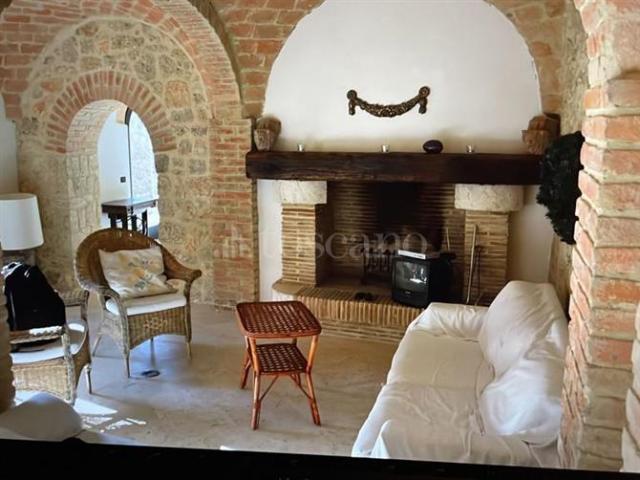 Casa in vendita a Quattro Strade, Rieti