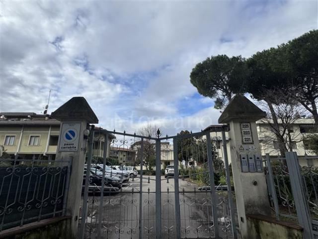 Casa in vendita a Prato, Toscana