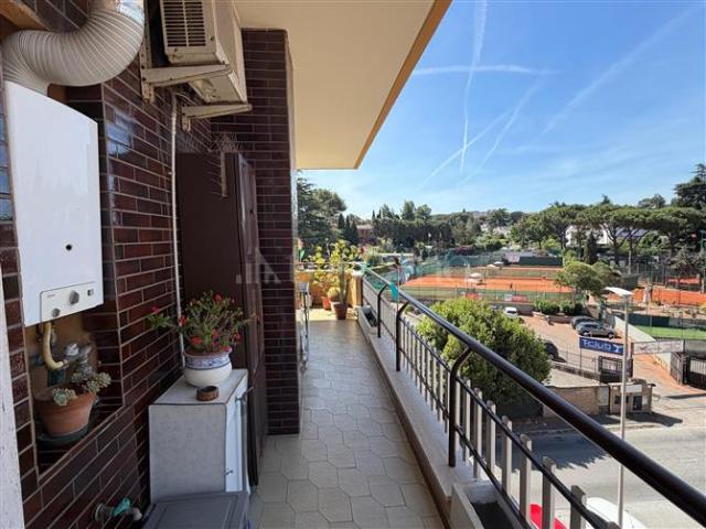 Casa in vendita a Tre Pini, Roma