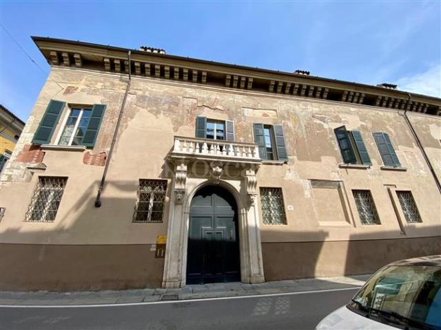 Casa in vendita a Zona Centro, Brescia