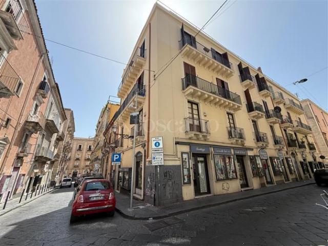 Casa in vendita a Centro storico, Catania