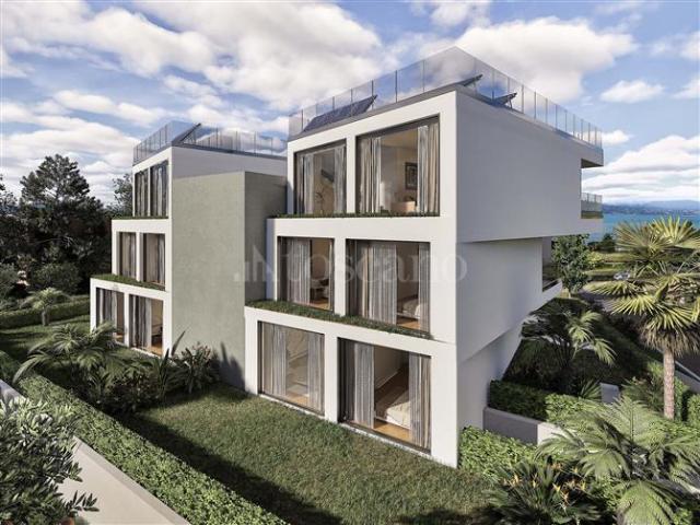 Casa in vendita a Desenzano Del Garda, Lombardia
