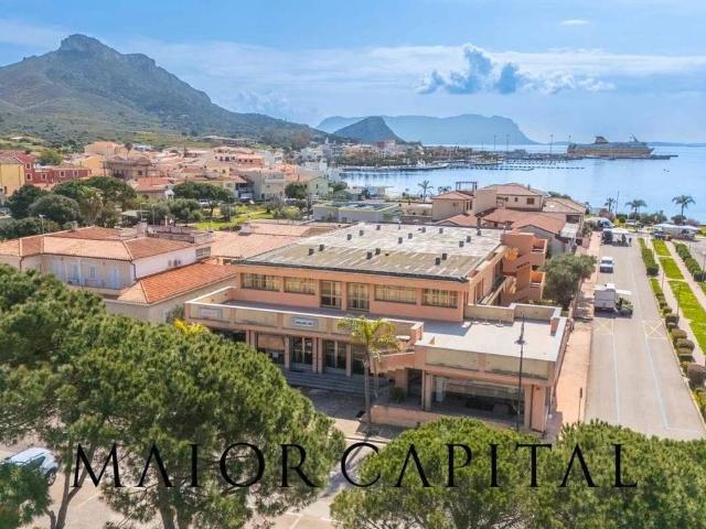 Villa Indipendente in vendita a Baia Caddinas, Golfo Aranci