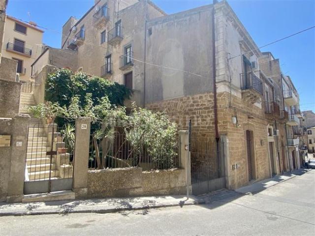 Casa in vendita a Calascibetta, Sicilia