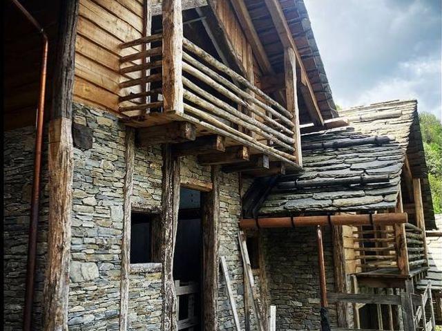 Villa Indipendente in vendita a Casali Barat, Piemonte