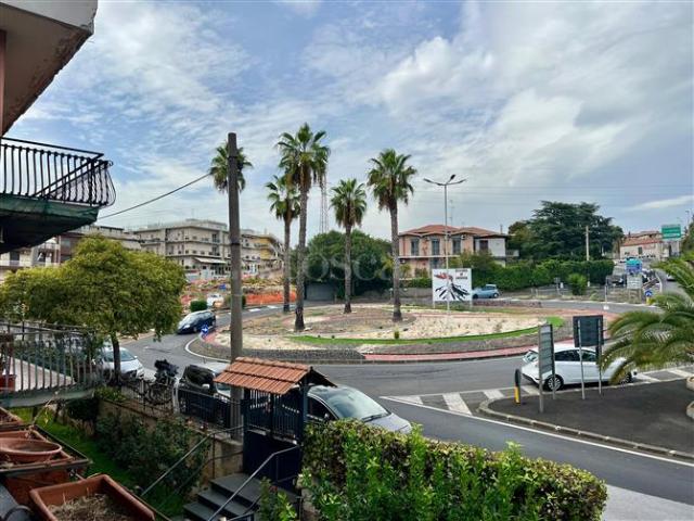 Casa in vendita a Fasano, Gravina Di Catania