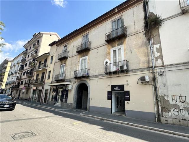 Casa in vendita a Centro Storico, Caserta