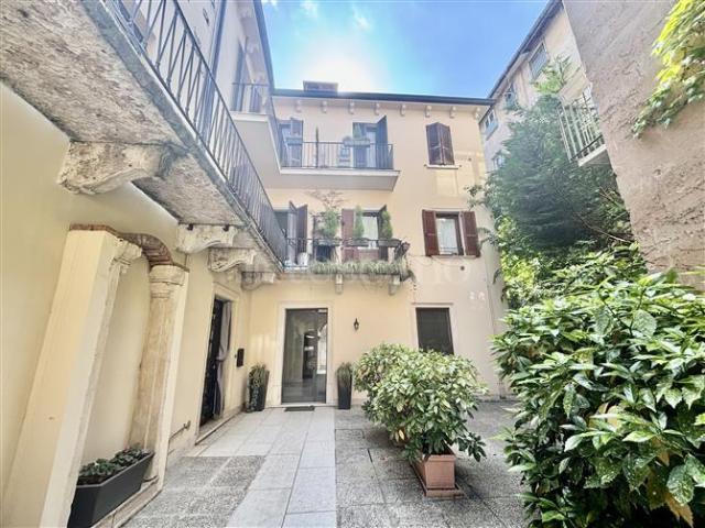 Casa in affitto a Centro storico, Brenzone