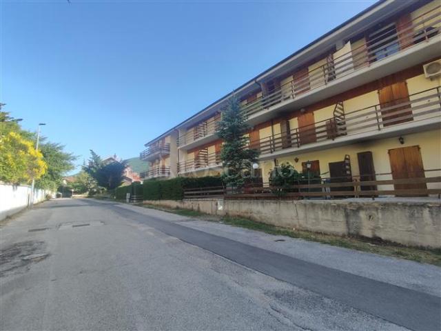 Casa in vendita a Lucoli, Abruzzo