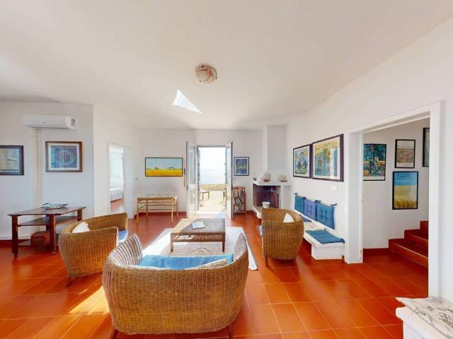 Villa Indipendente in vendita a Puglia, Lecce