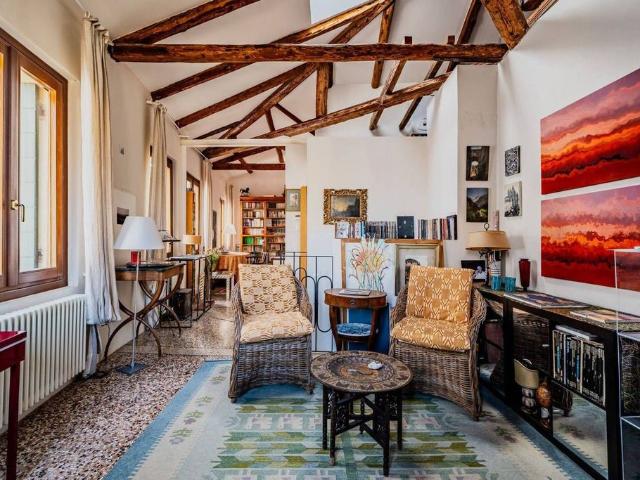 Villa Indipendente in vendita a Venezia-Murano-Burano, Venezia
