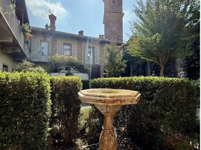 Villa Indipendente in vendita a Piemonte, Cuneo