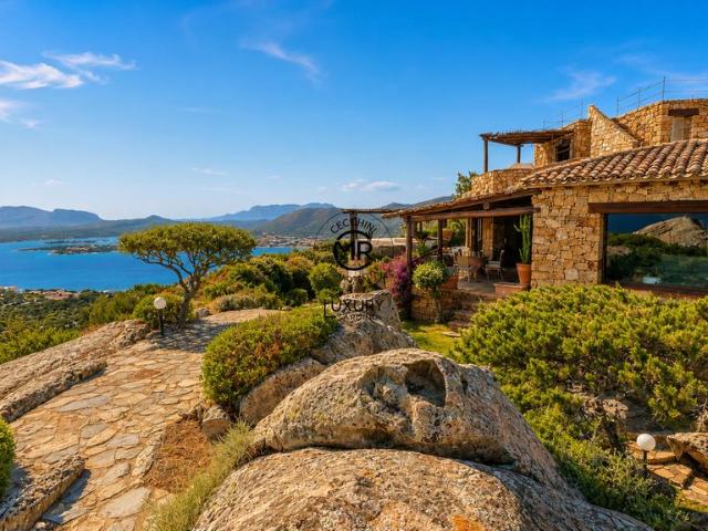 Villa Indipendente in vendita a San Pantaleo, Sardigna/Sardegna