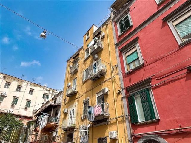 Casa in vendita a Municipalità 1, Campania