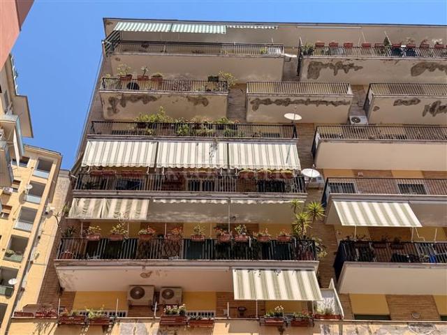 Casa in vendita a Municipalità 1, Campania