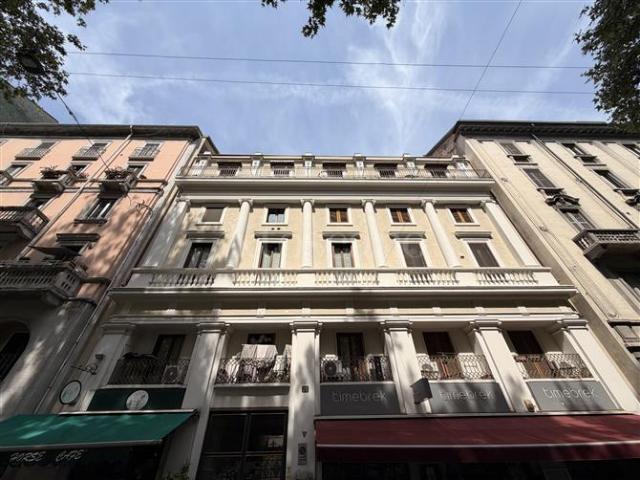Casa in vendita a Municipio 1, Milano