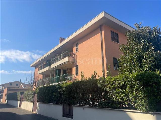Casa in vendita a Municipio Roma VII, Roma Capitale