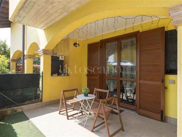 Casa in vendita a Camnago Faloppio, Lombardia