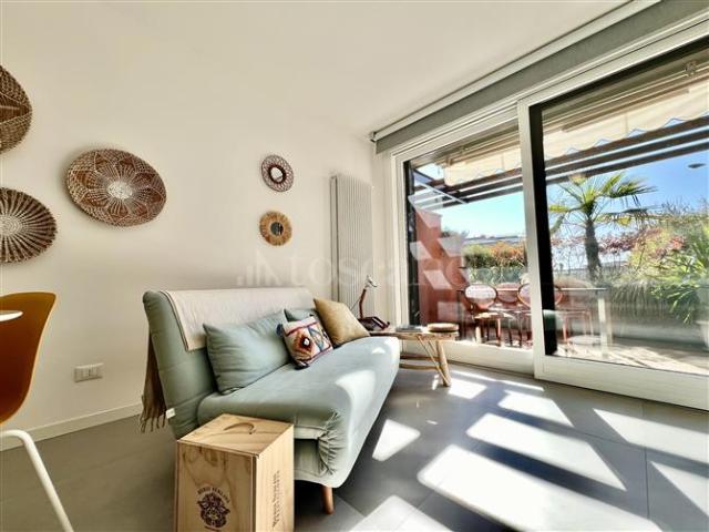 Casa in vendita a Desenzano Del Garda, Lombardia