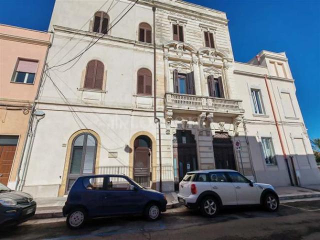 Casa in vendita a Centro, Brindisi