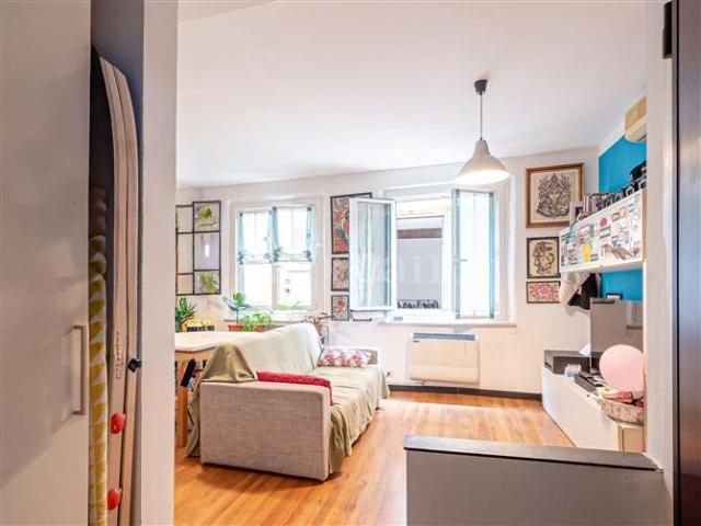 Casa in vendita a Maddalena, Genova