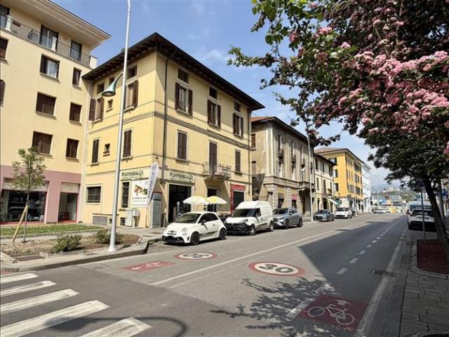 Casa in vendita a Zona Sud, Brescia