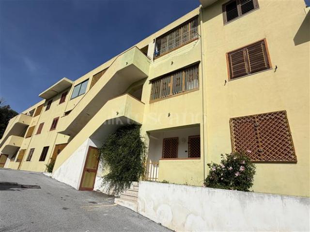 Casa in vendita a Acqualadroni, Messina