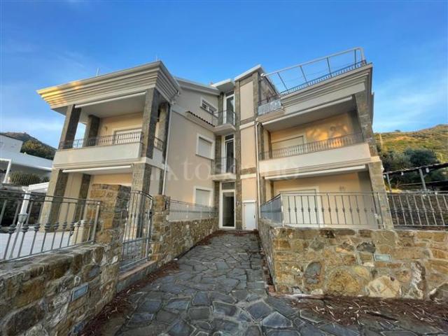 Casa in vendita a San Mauro Cilento, Campania