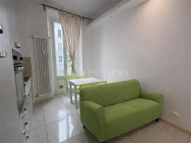 Casa in vendita a Municipio 5, Milano