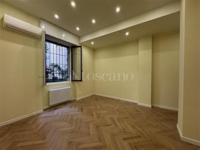 Casa in vendita a Municipio 2, Milano