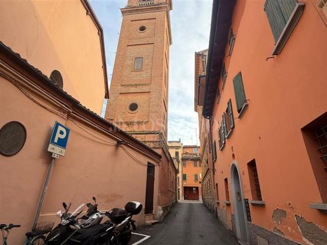Casa in vendita a Malpighi, Bologna