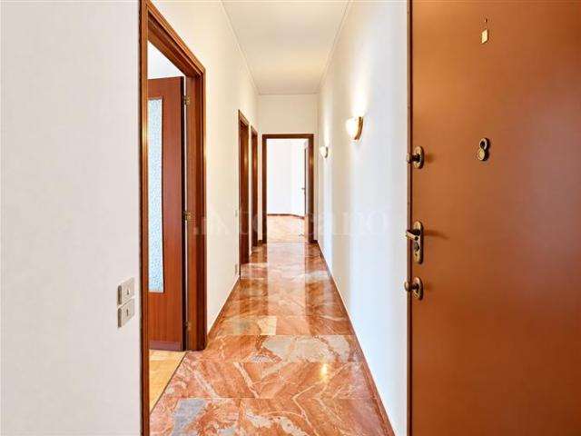 Casa in vendita a Grazie Vecchie, Monza