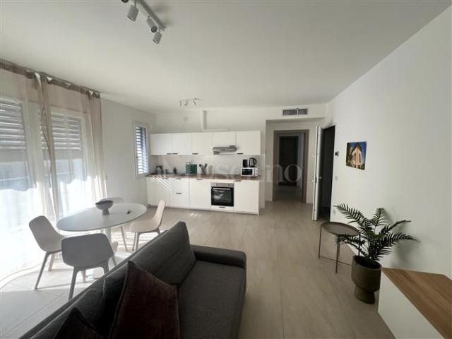Casa in affitto a Roncate, Como