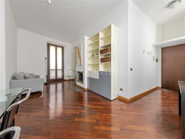 Casa in vendita a Municipio 1, Milano
