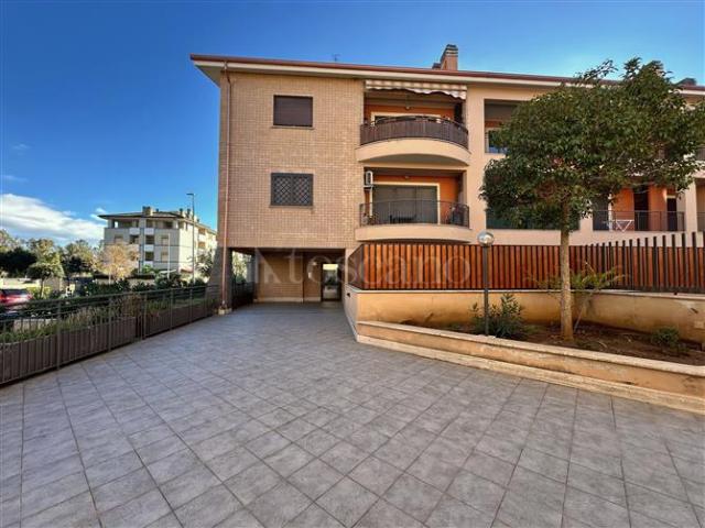 Casa in vendita a Granaretto, Roma Capitale