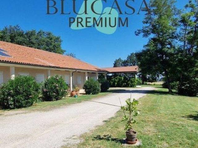 Villa Indipendente in vendita a Unione di Comuni della Romagna Forlivese, Castrocaro Terme