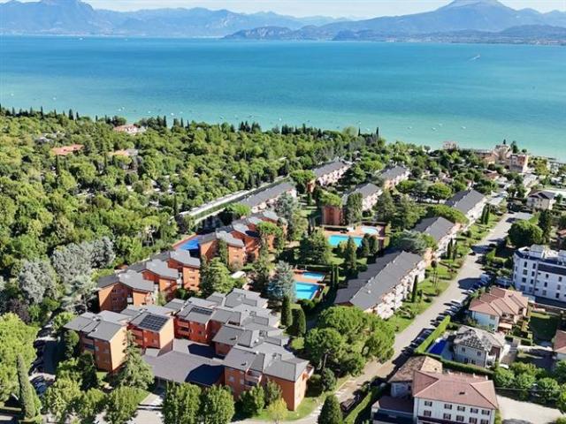 Casa in vendita a Peschiera Del Garda, Veneto
