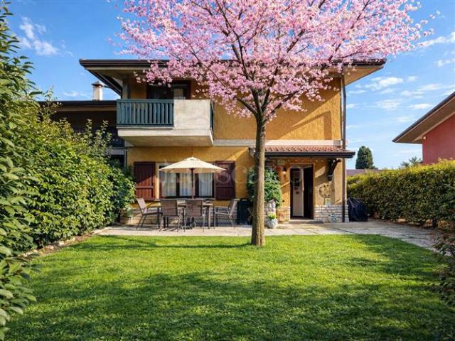 Casa in vendita a Lugana, Sirmione