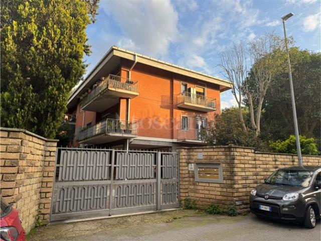 Casa in vendita a Municipio Roma VII, Roma Capitale